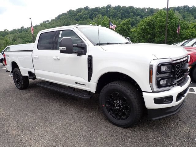 New 2026 Ford F250 Lariat w/ Black Appearance Package AWD/4WD image 9