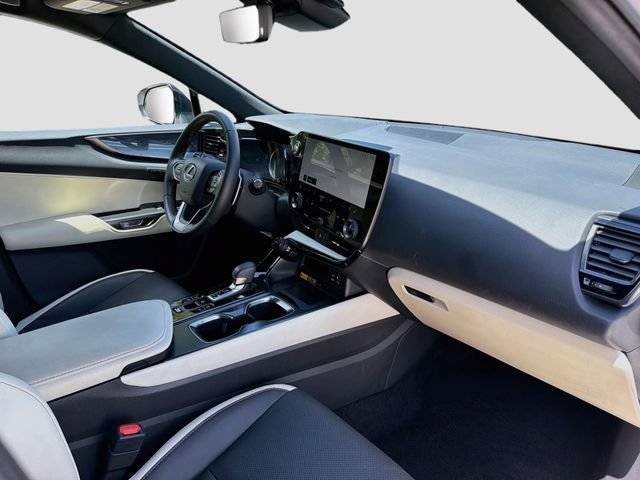 Used 2024 Lexus NX 350 AWD image 14