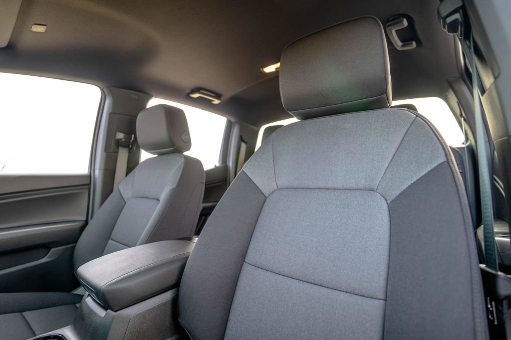New 2026 Chevrolet Colorado Trail Boss AWD/4WD image 6