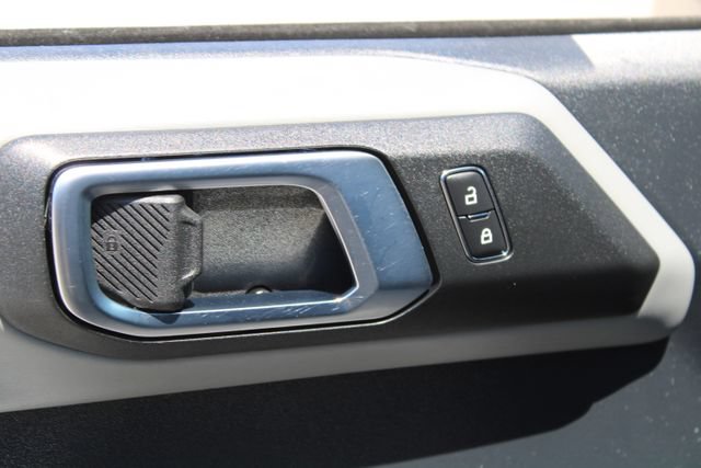 Used 2022 Ford Bronco Badlands AWD/4WD image 14