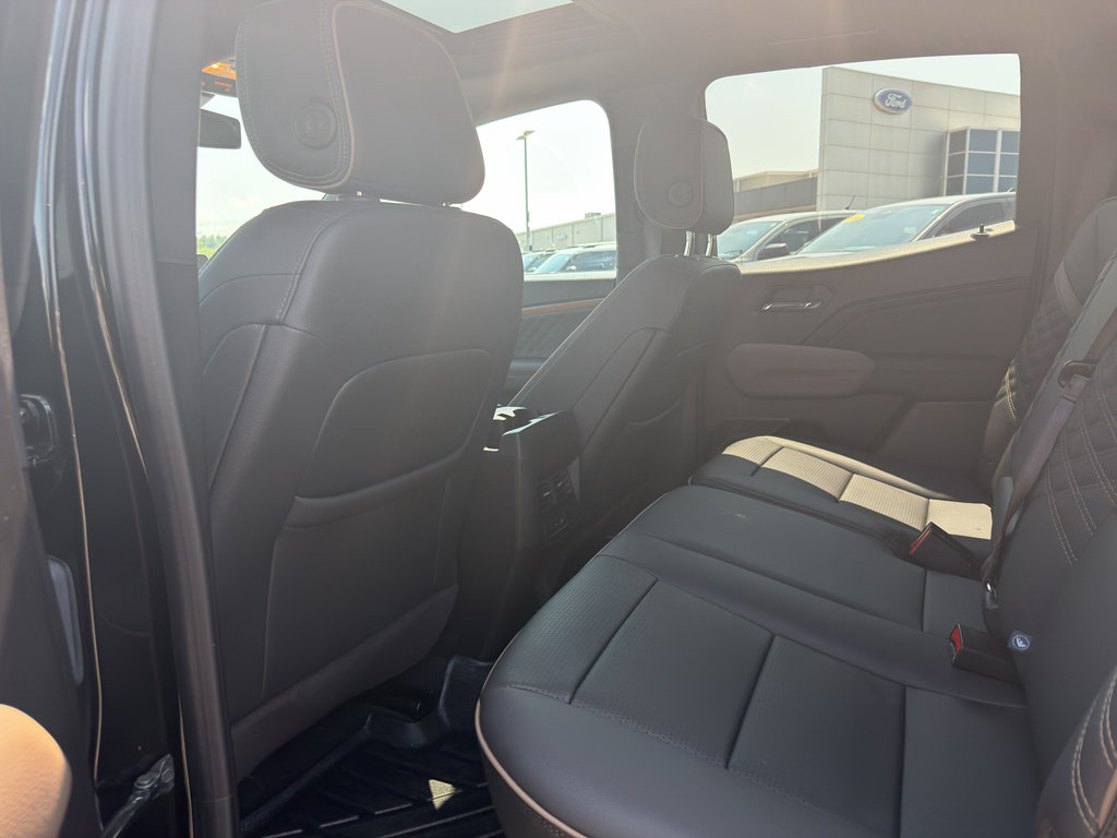 Used 2024 GMC Canyon Denali AWD/4WD image 26