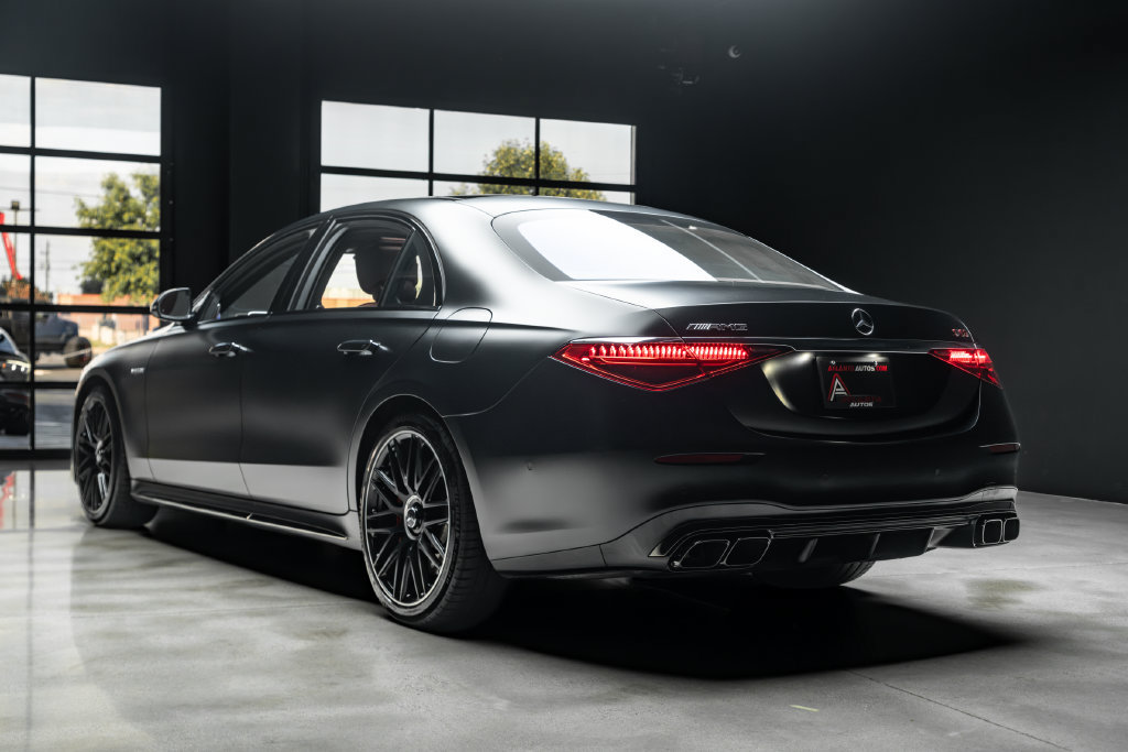Used 2025 Mercedes-Benz S 63 AMG S image 17
