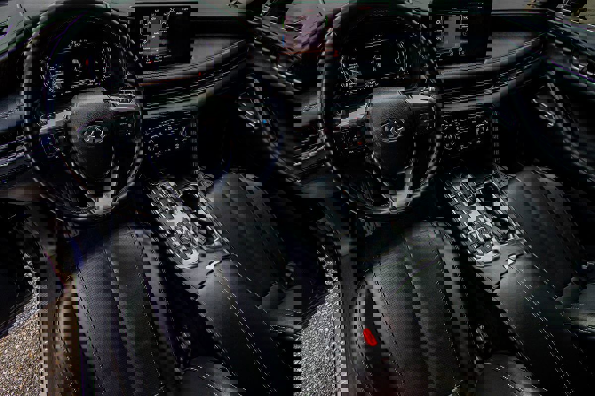 Used 2022 INFINITI QX60 Sensory w/ Cargo Package image 12