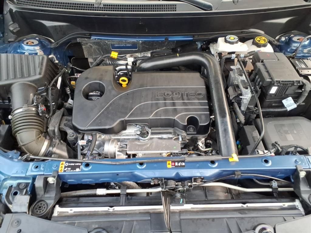 Certified 2024 Chevrolet Equinox LT w/ LPO, Floor Liner Package image 32