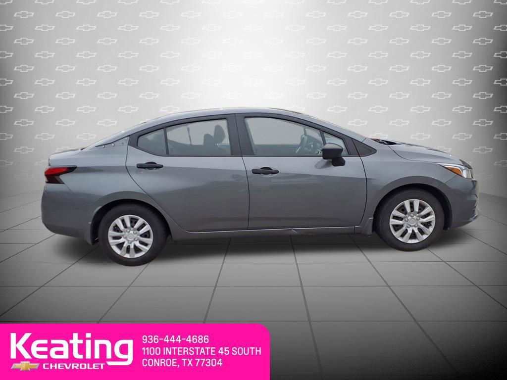 Used 2022 Nissan Versa S FWD image 4
