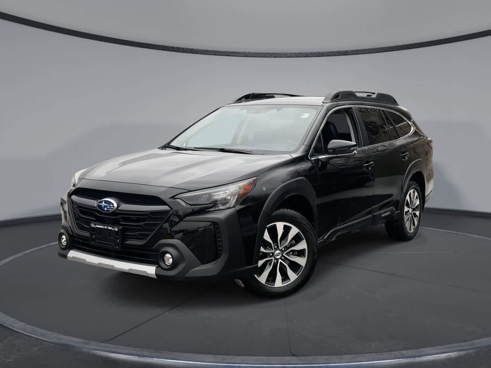 Used 2024 Subaru Outback Limited image 1