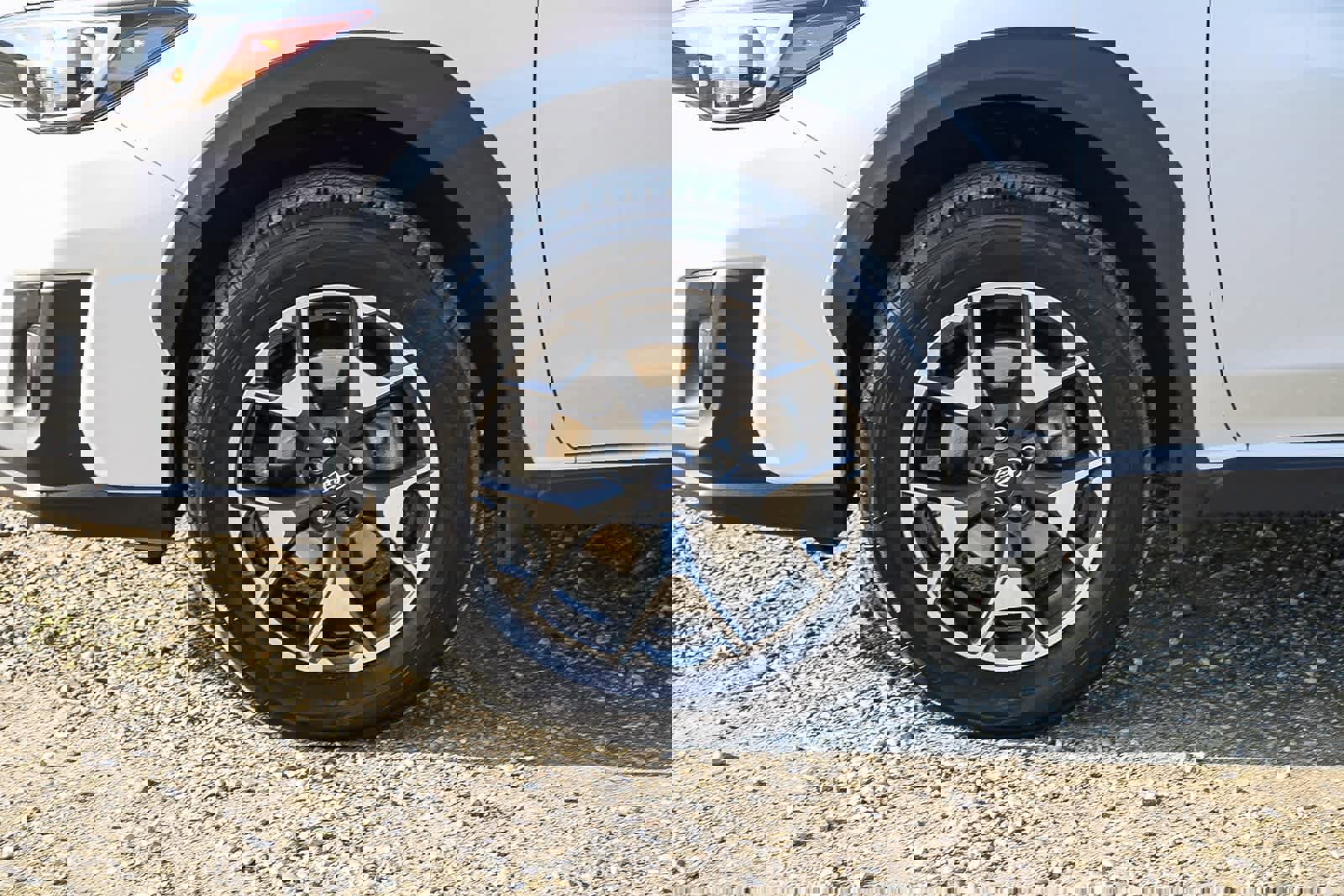 Used 2020 Subaru Crosstrek 2.0i Premium w/ Moonroof Package 2 image 8