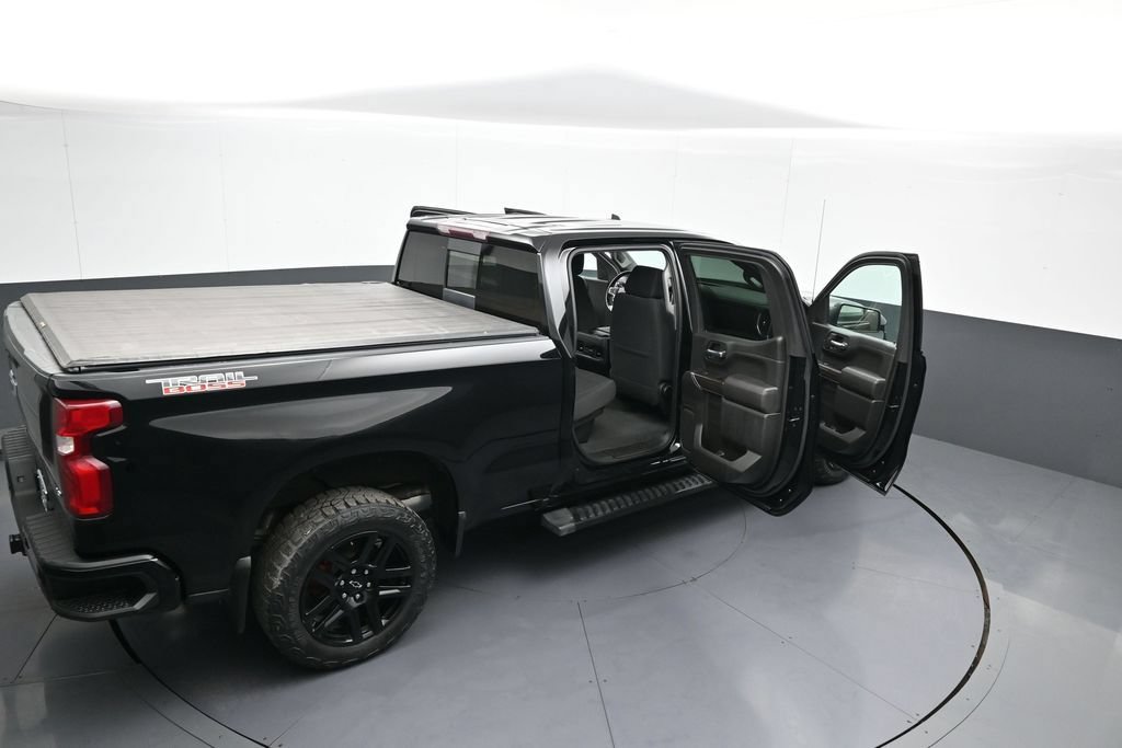 Used 2021 Chevrolet Silverado 1500 LT Trail Boss w/ Convenience Package II AWD/4WD image 46