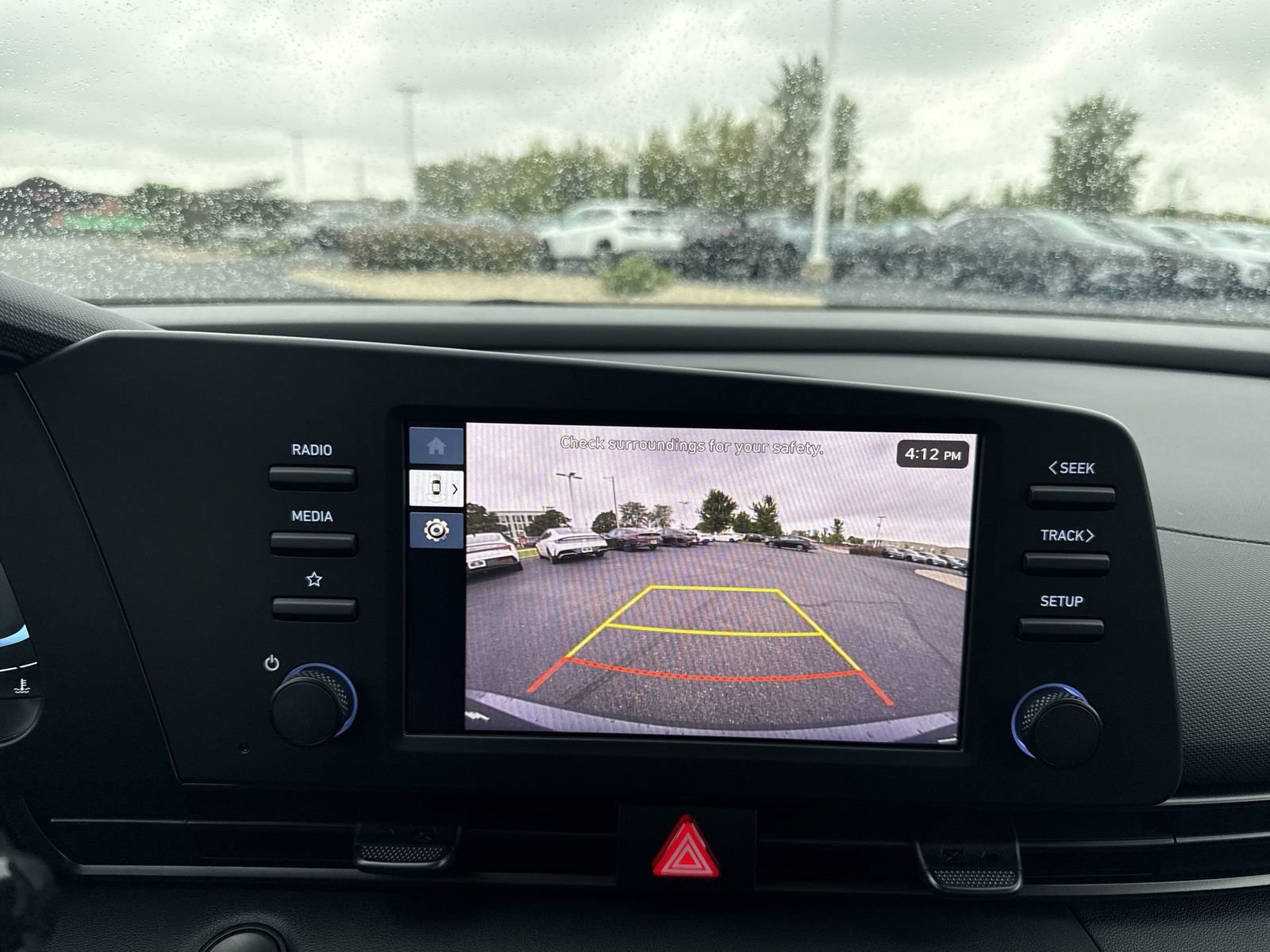 New 2026 Hyundai Elantra SEL Sport FWD image 18