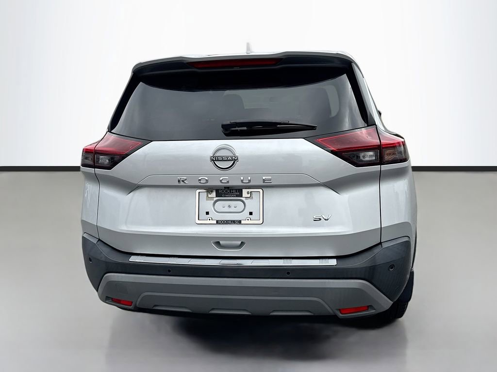 Used 2022 Nissan Rogue SV image 6