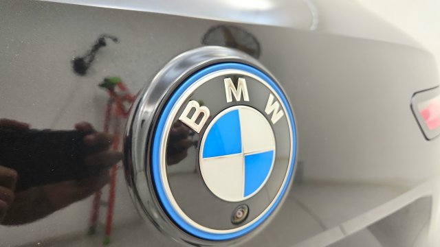 Used 2024 BMW iX xDrive50 w/ Sport Package AWD/4WD image 31