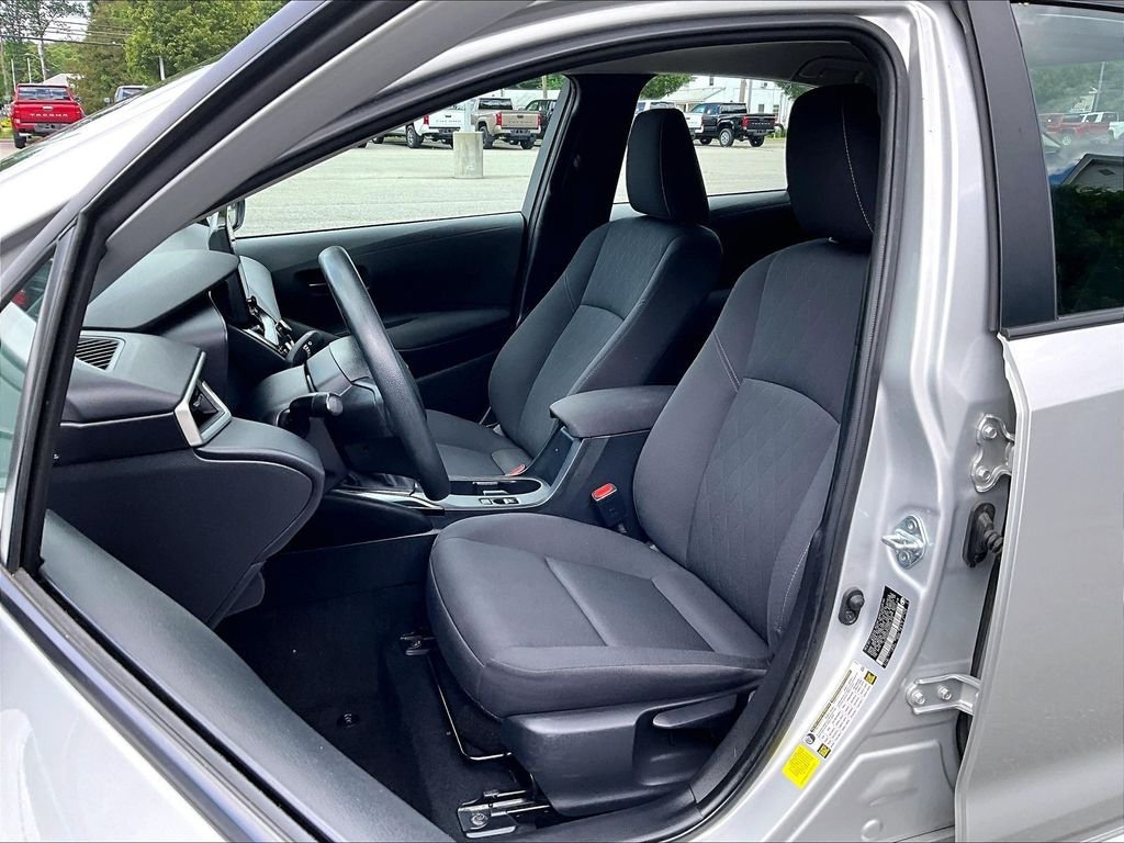 Used 2024 Toyota Corolla LE FWD image 10