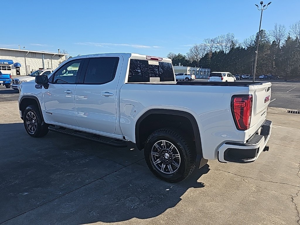 Used 2024 GMC Sierra 1500 AT4 w/ AT4 Preferred Package image 4