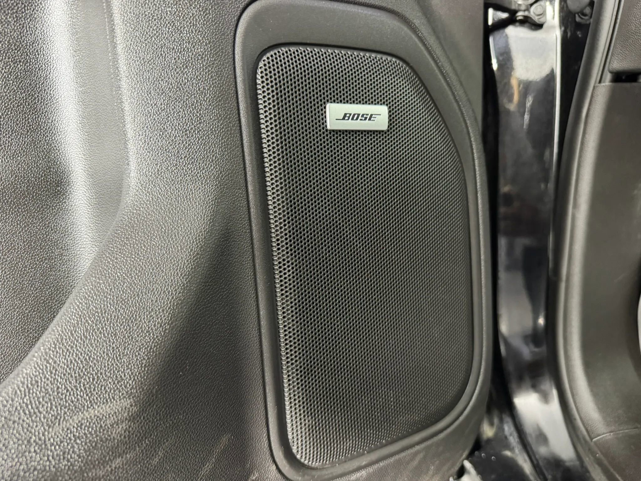 Used 2021 GMC Sierra 1500 AT4 w/ AT4 Value Package AWD/4WD image 41