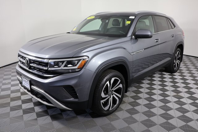 Used 2022 Volkswagen Atlas Cross Sport SE image 4