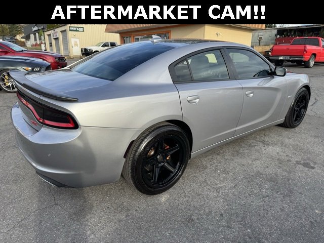Used 2018 Dodge Charger R/T image 2