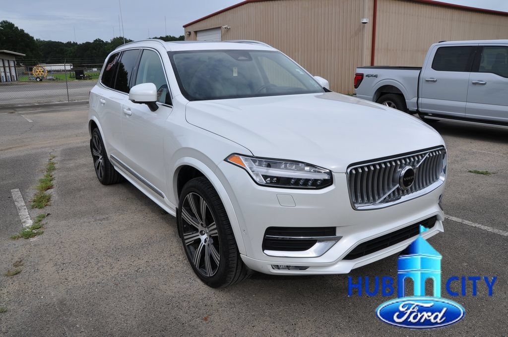 Used 2023 Volvo XC90 B6 Ultimate w/ Protection Package Premier AWD/4WD image 7