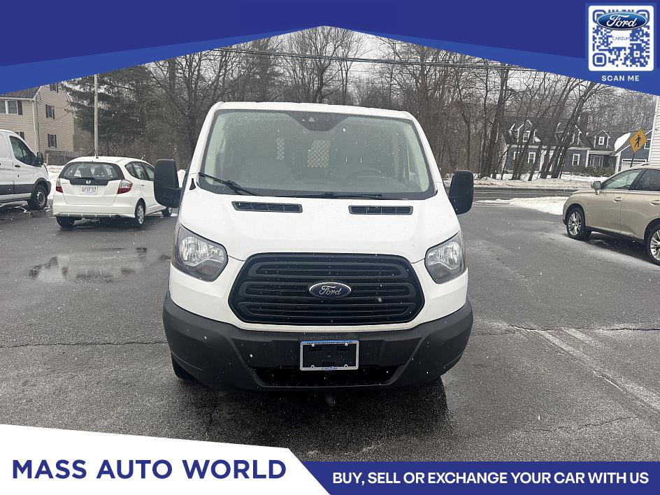Used 2019 Ford Transit 250 130 Low Roof RWD image 3