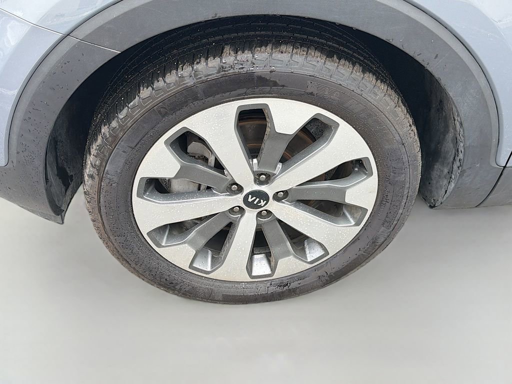 Used 2022 Kia Telluride SX w/ SX Prestige Package image 34