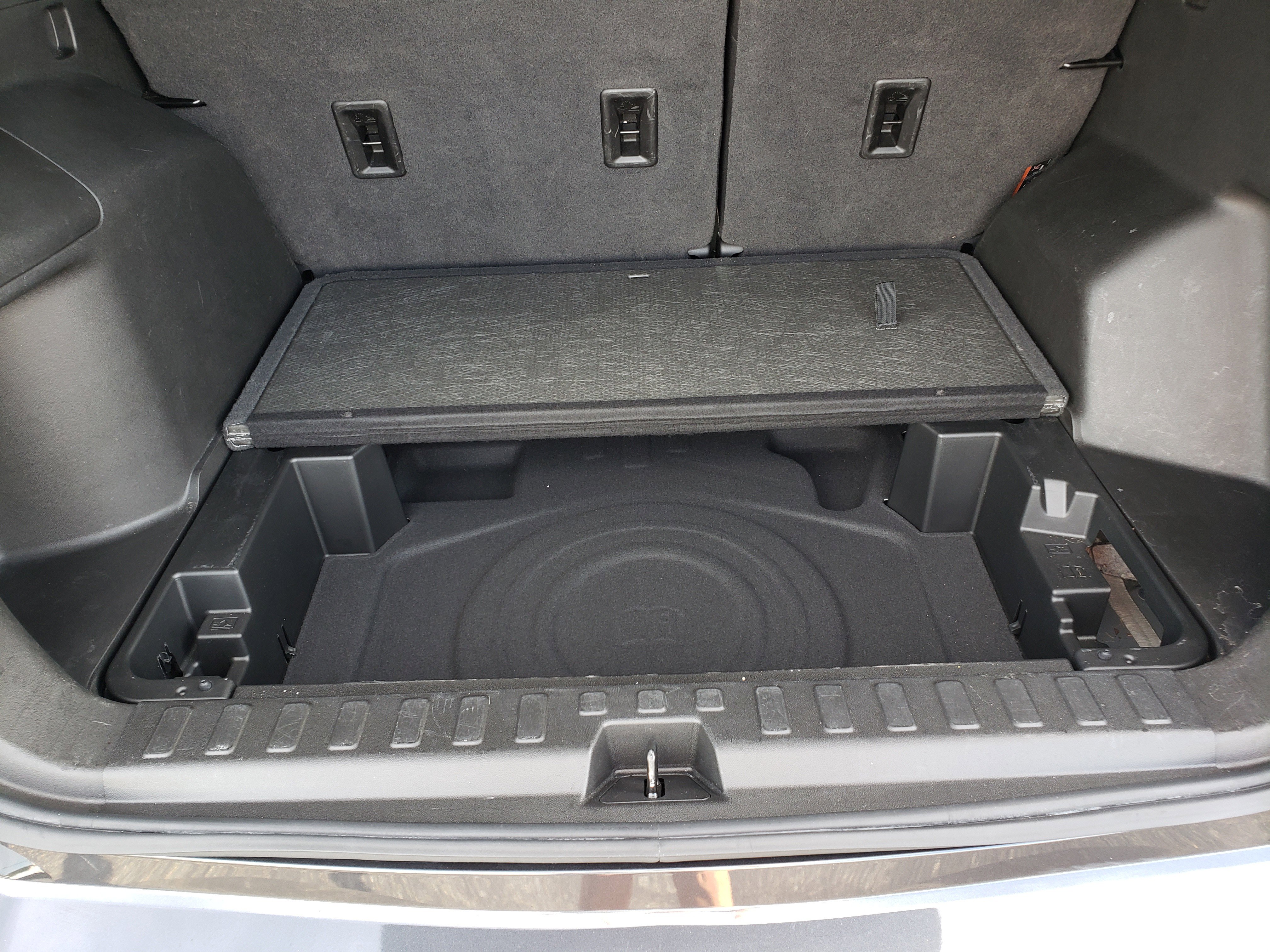 Used 2022 Chevrolet Equinox LT w/ Driver Convenience Package image 11