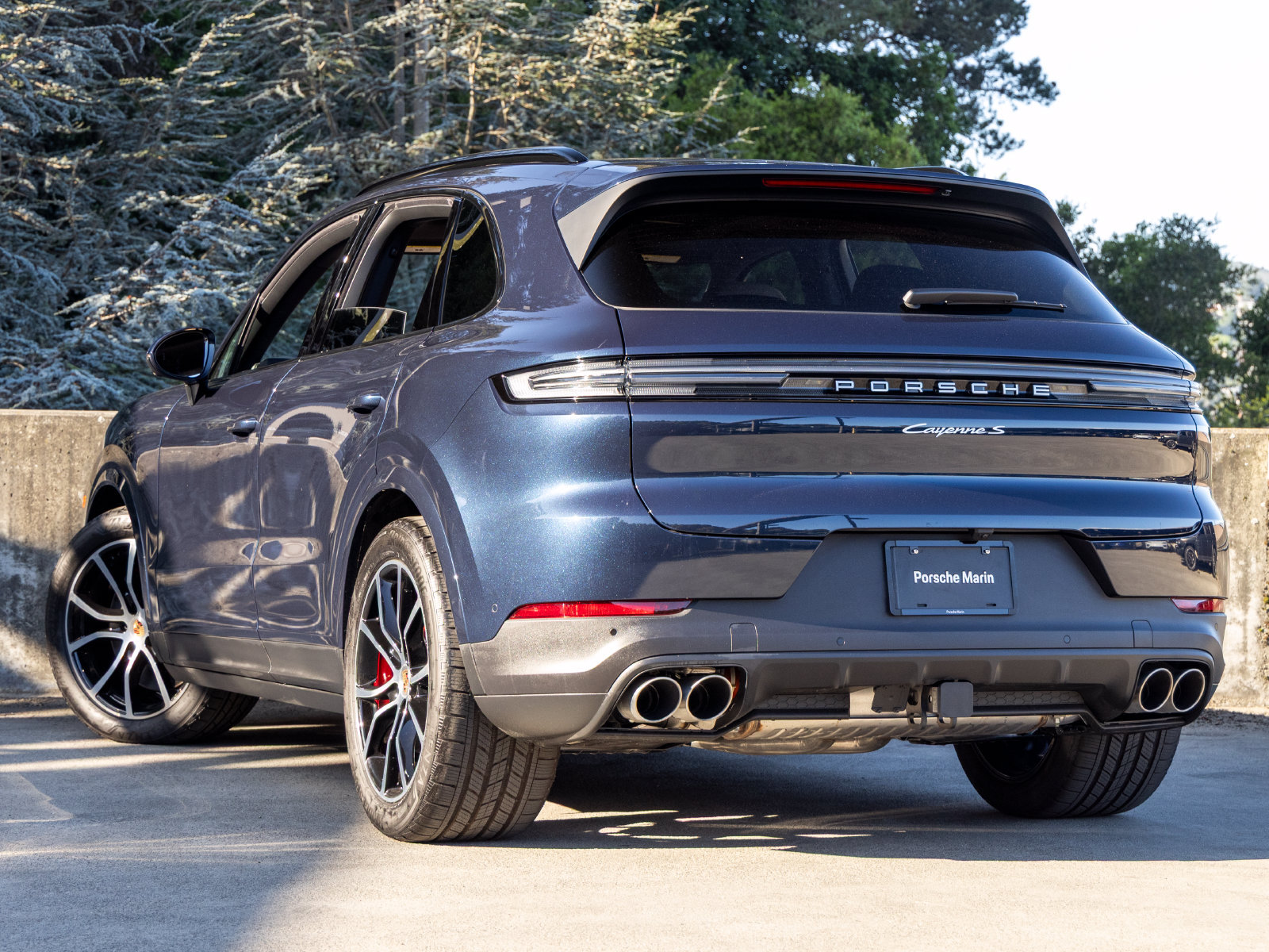 New 2025 Porsche Cayenne S AWD/4WD image 3
