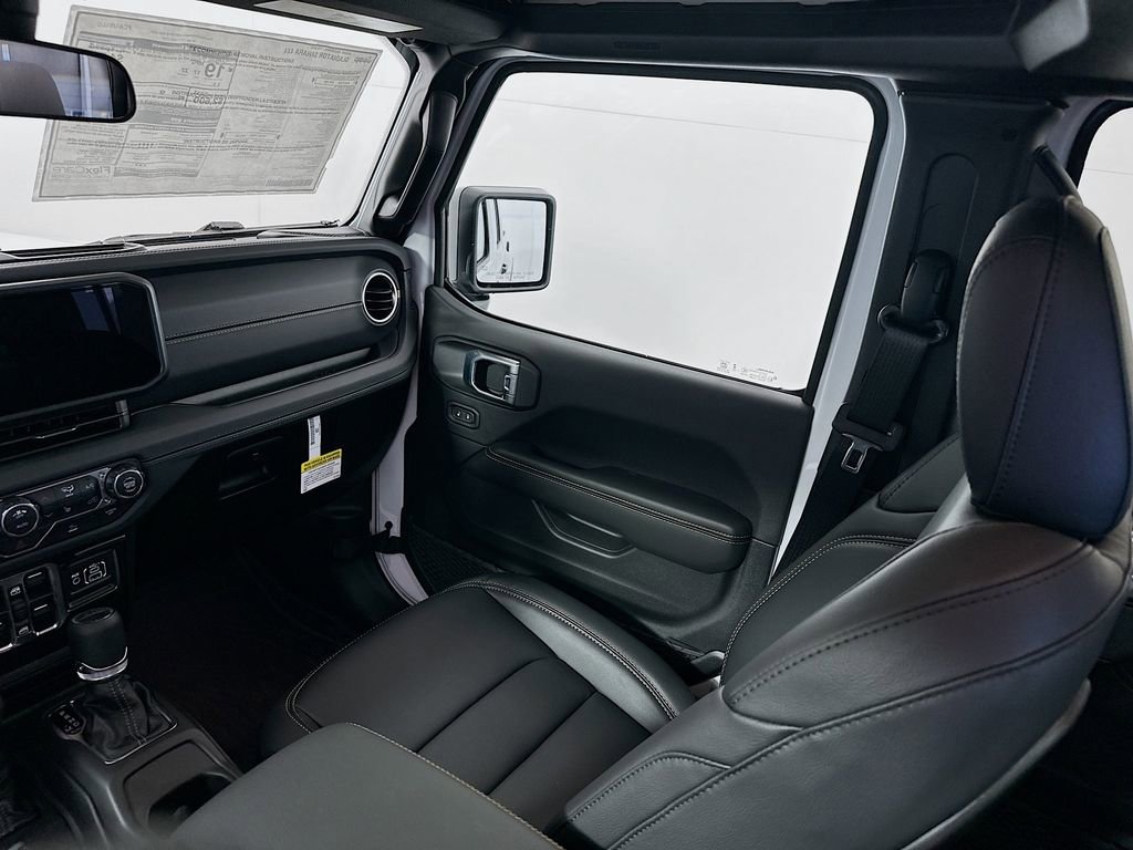 New 2026 Jeep Gladiator Sport AWD/4WD image 23