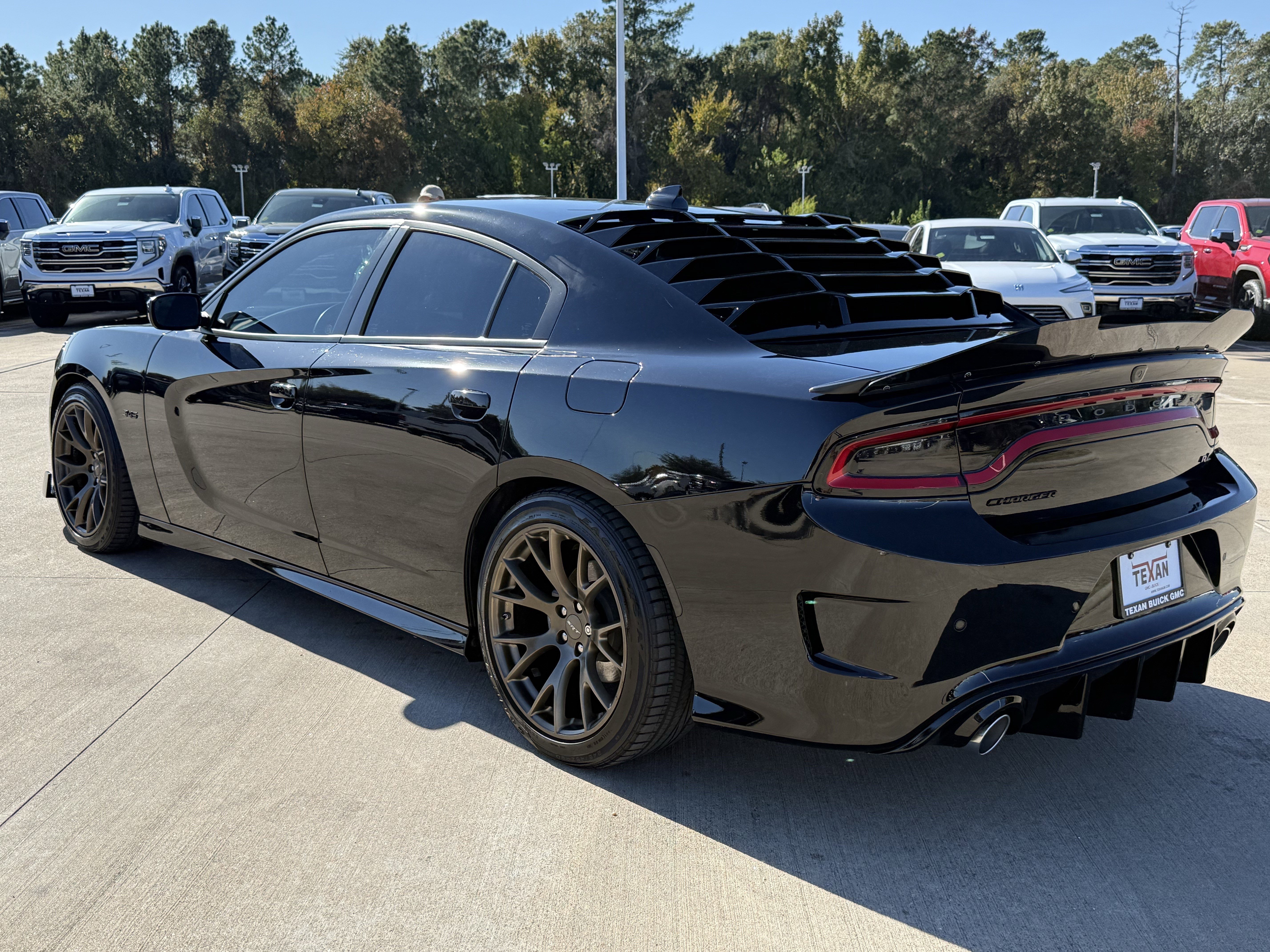 Used 2023 Dodge Charger R/T w/ Blacktop Package image 7