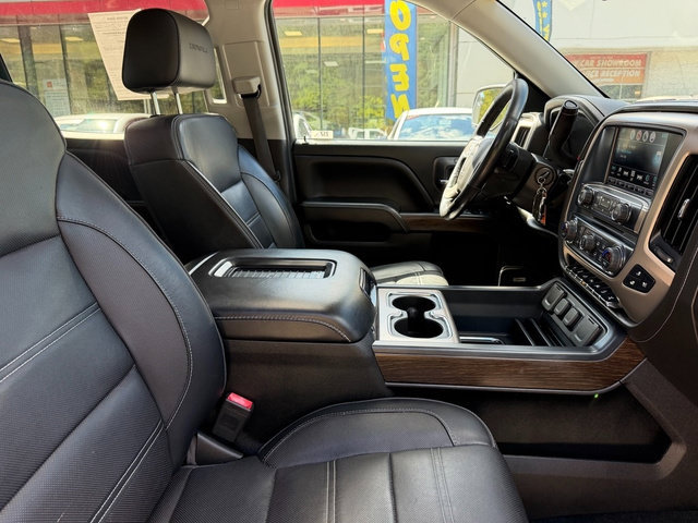 Used 2018 GMC Sierra 1500 Denali w/ Denali Ultimate Package AWD/4WD image 3