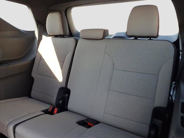 New 2026 Chevrolet Traverse LT w/ LPO, Floor Liner Package image 12