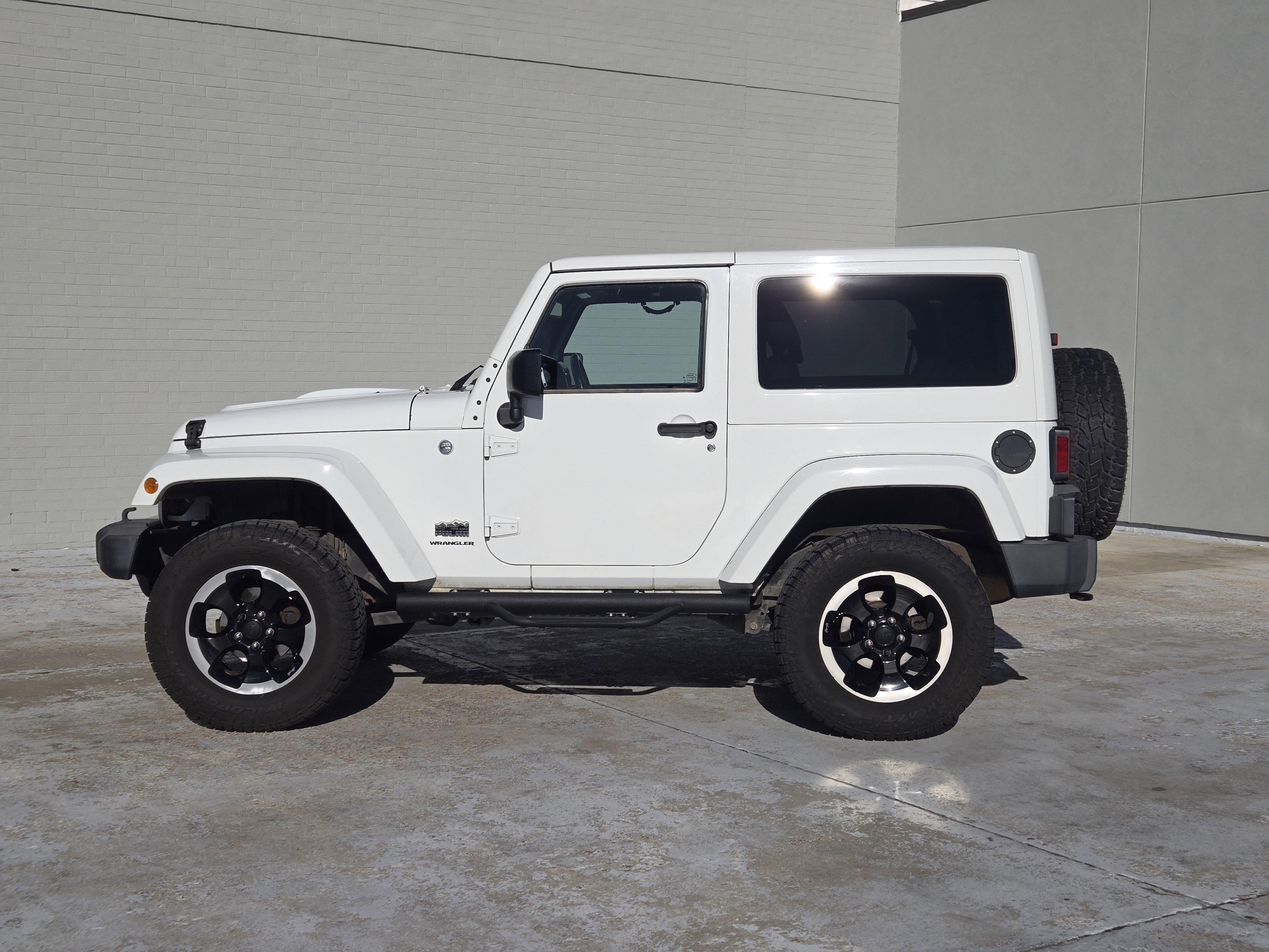 Used 2014 Jeep Wrangler Polar Edition image 4