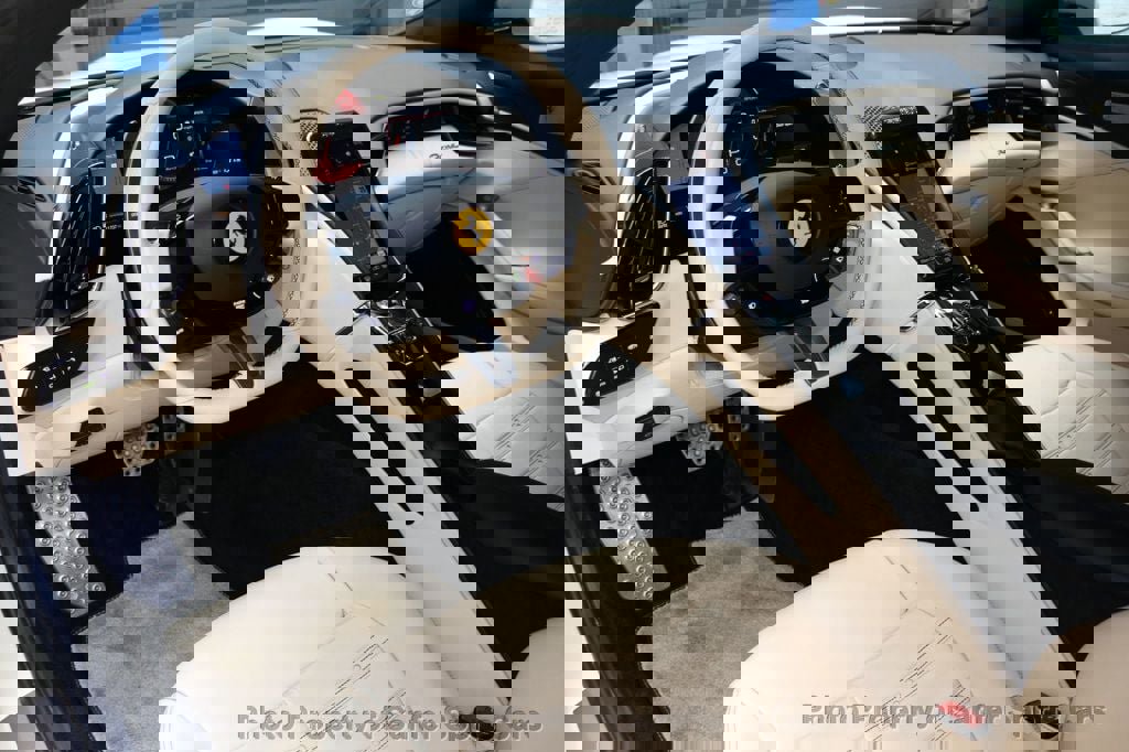 Used 2022 Ferrari Roma image 21