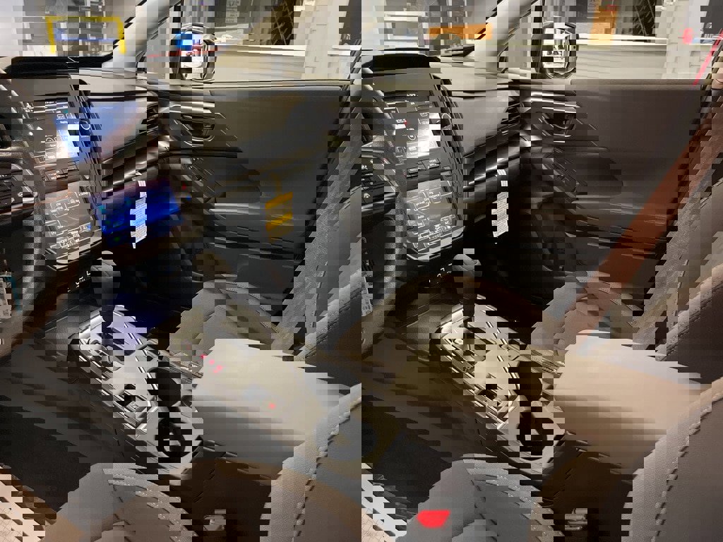 Certified 2025 Subaru Impreza 2.0i w/ Popular Package #1A image 13