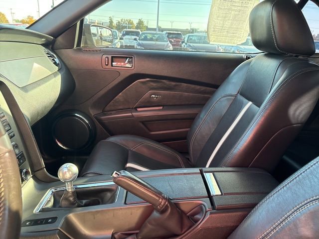 Used 2010 Ford Mustang GT image 35