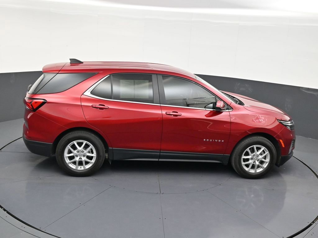 Used 2024 Chevrolet Equinox LT FWD image 17