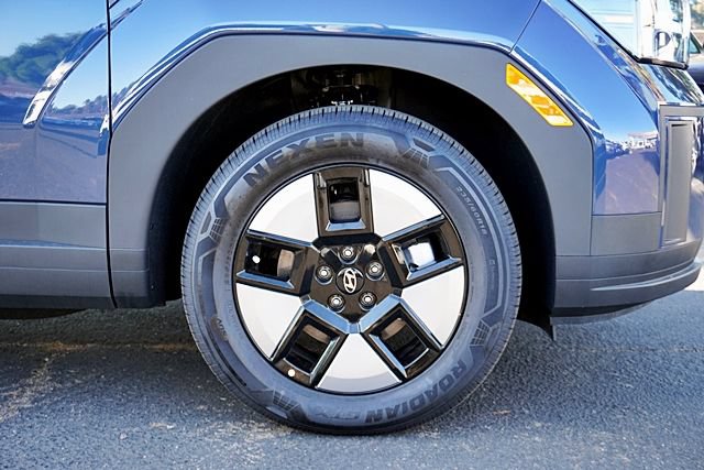 New 2026 Hyundai Santa Fe SEL FWD image 8
