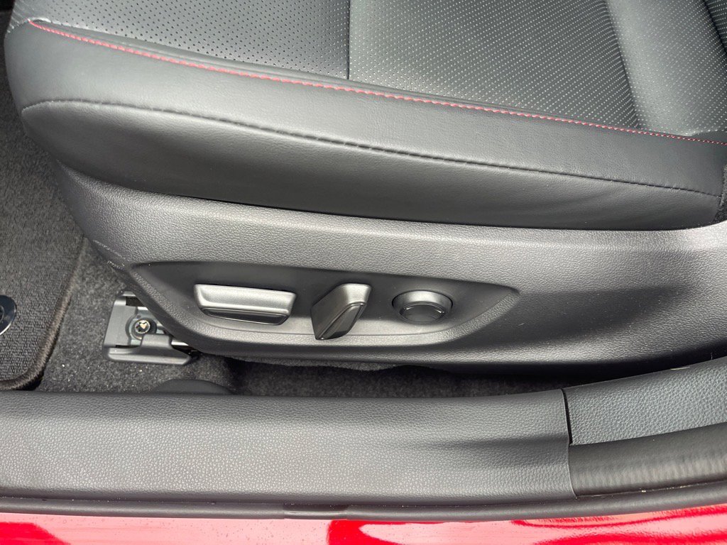 Used 2024 Toyota Prius Prime Premium image 9