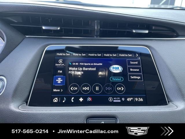 Certified 2023 Cadillac XT4 Luxury w/ Cold Weather Package image 30