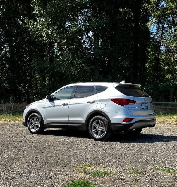 Used 2018 Hyundai Santa Fe Sport w/ 2.4L Value Package 02 AWD/4WD image 7