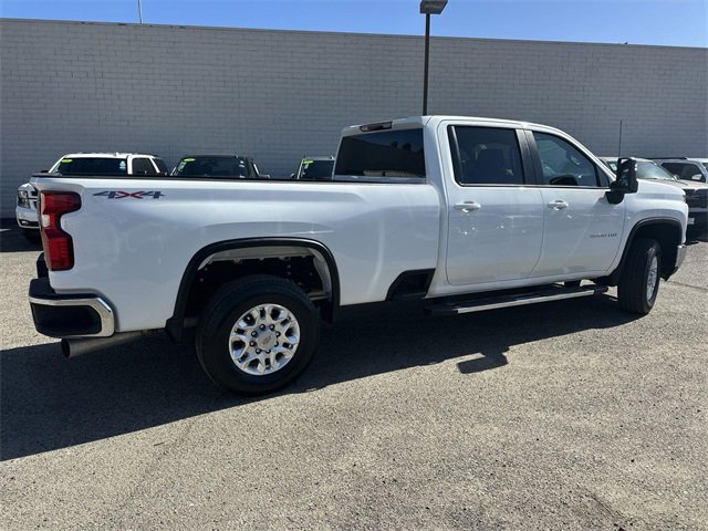 Used 2025 Chevrolet Silverado 3500 LT w/ Convenience Package image 3