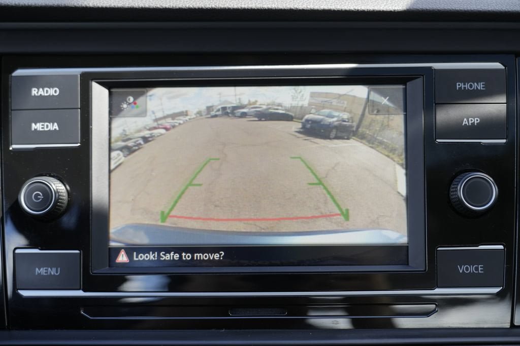 Used 2021 Volkswagen Jetta SE w/ SE Cold Weather Package FWD image 51