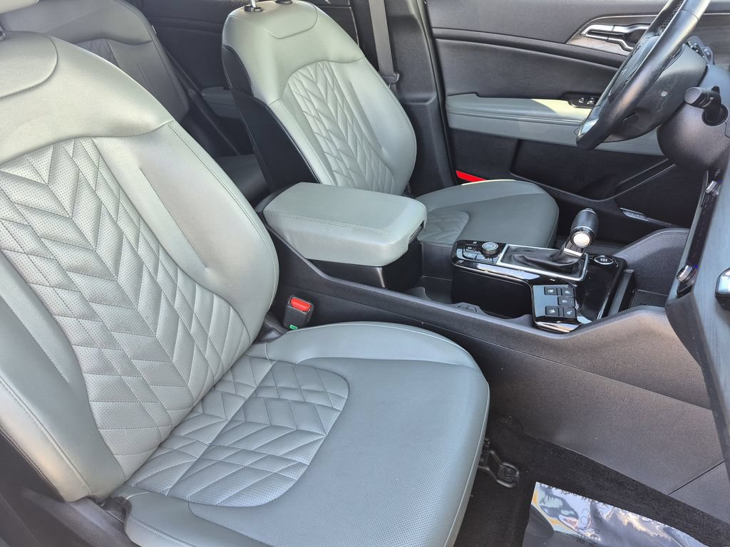 Certified 2024 Kia Sportage X-Pro Prestige AWD/4WD image 17