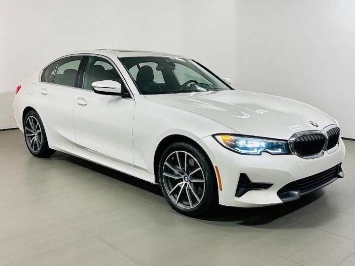 Used 2022 BMW 330i xDrive Sedan w/ Driving Assistance Package image 2