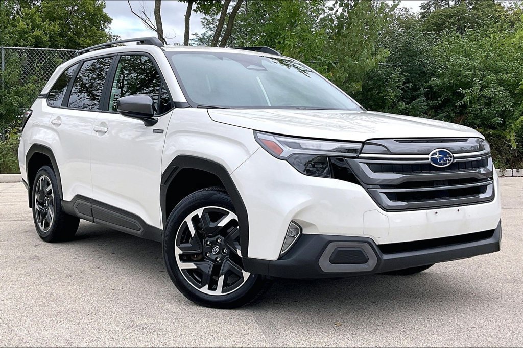 Used 2025 Subaru Forester Limited AWD/4WD image 35