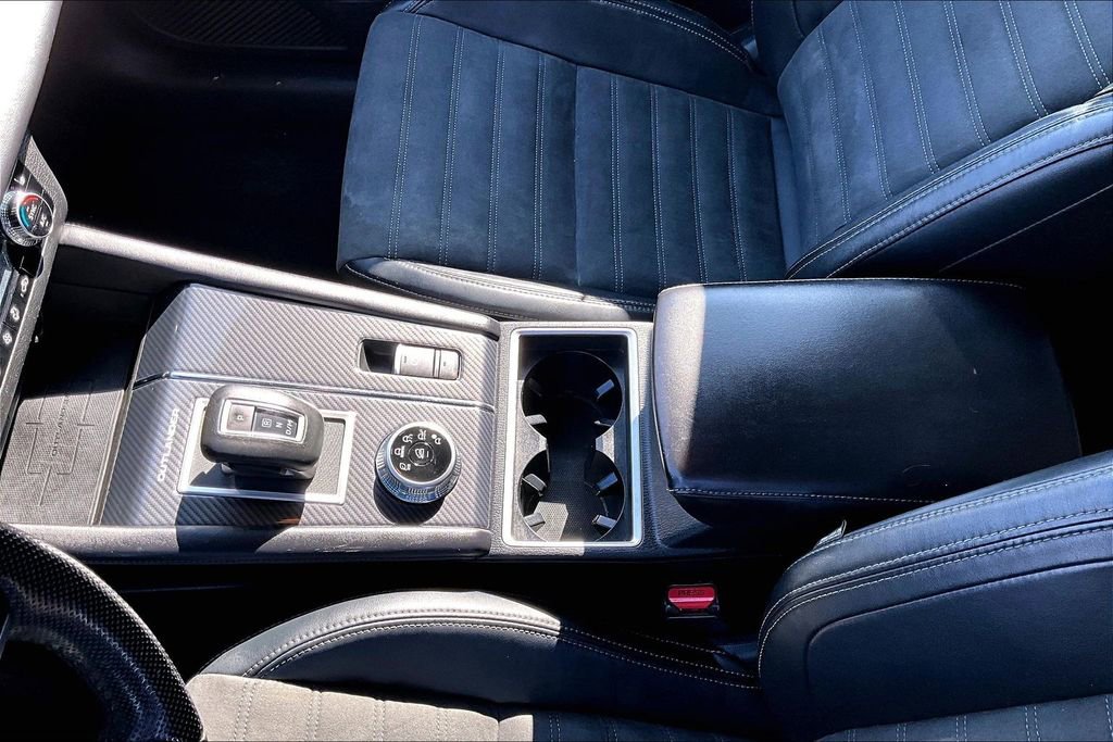 Used 2022 Mitsubishi Outlander SE image 16