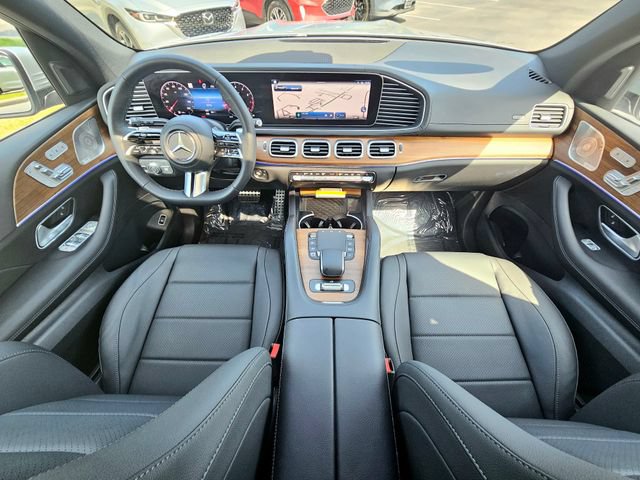 Certified 2025 Mercedes-Benz GLS 450 4MATIC w/ AMG Line Exterior image 32