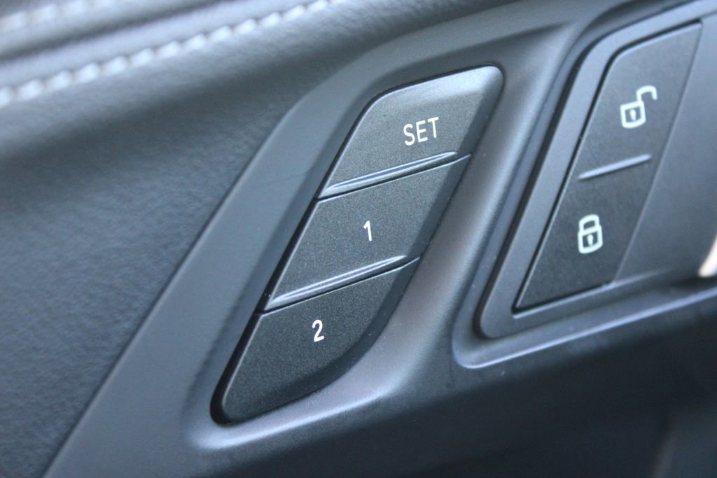 Used 2024 BMW M240i xDrive M240i w/ Premium Package image 34