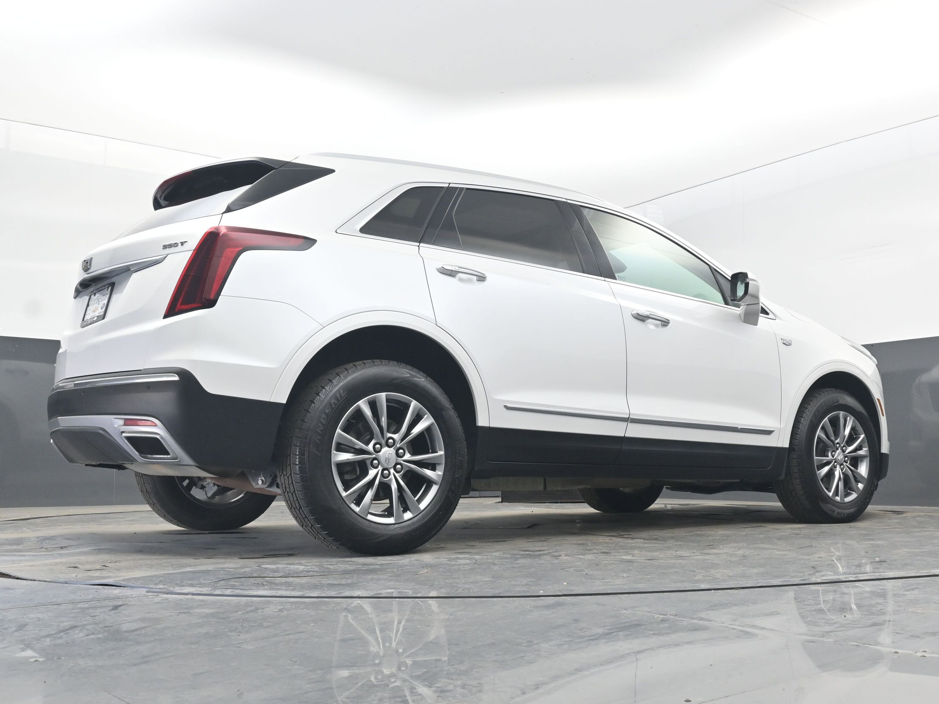 Used 2023 Cadillac XT5 Premium Luxury image 29