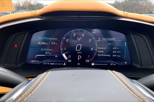 Used 2021 Chevrolet Corvette Stingray Premium Conv w/ Z51 Performance Package image 9
