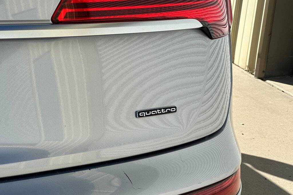 Used 2022 Audi Q5 2.0T Premium Plus image 26