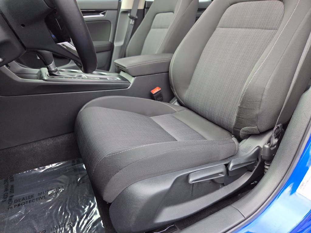 Certified 2023 Honda Civic EX image 31
